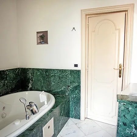 Relais Lollo Oda ve Kahvaltı