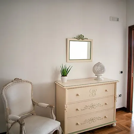 Oda ve Kahvaltı Relais Lollo